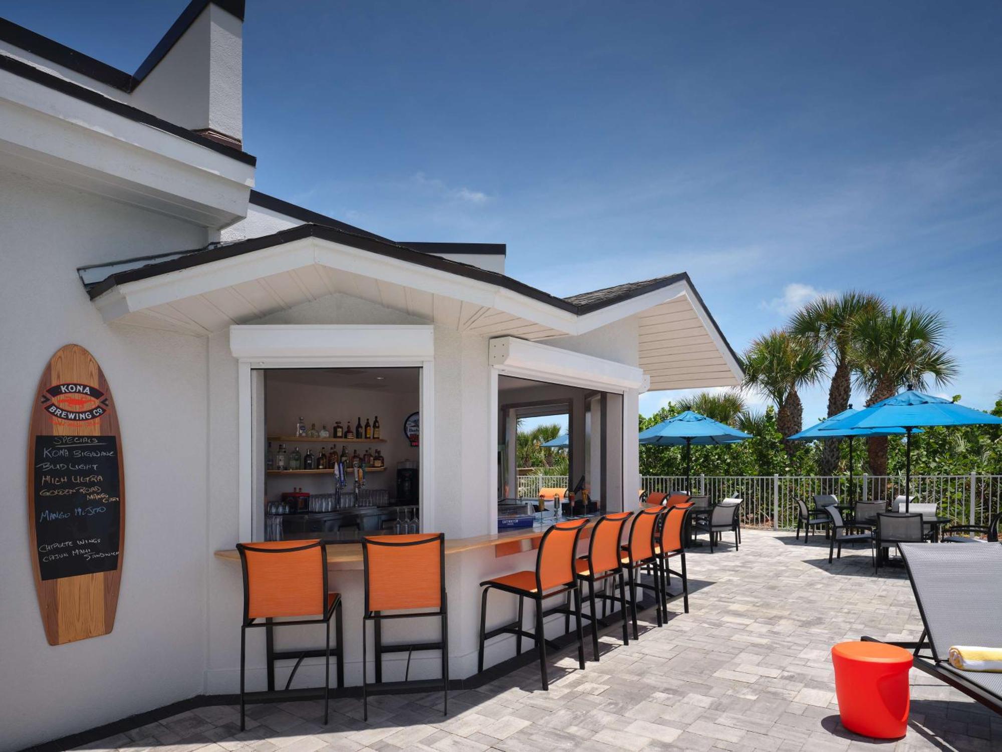 Hilton Garden Inn Cocoa Beach-Oceanfront, Fl Экстерьер фото