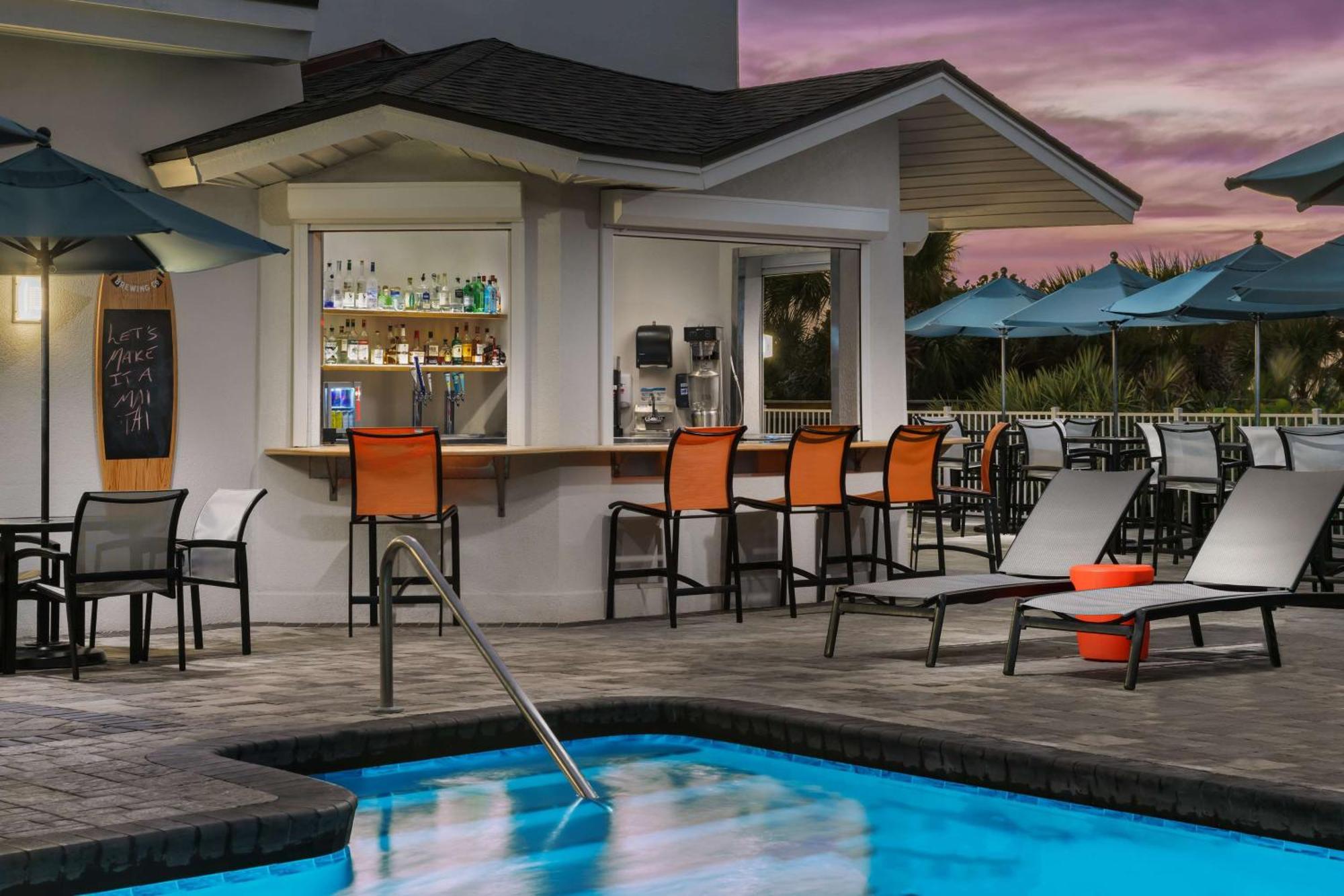 Hilton Garden Inn Cocoa Beach-Oceanfront, Fl Экстерьер фото